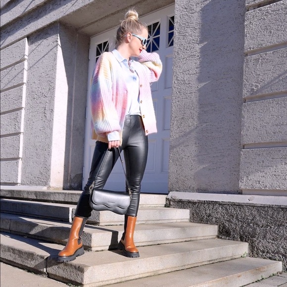 Zara Brown Lug Sole Leather Ankle Boots - Picture 4 of 16